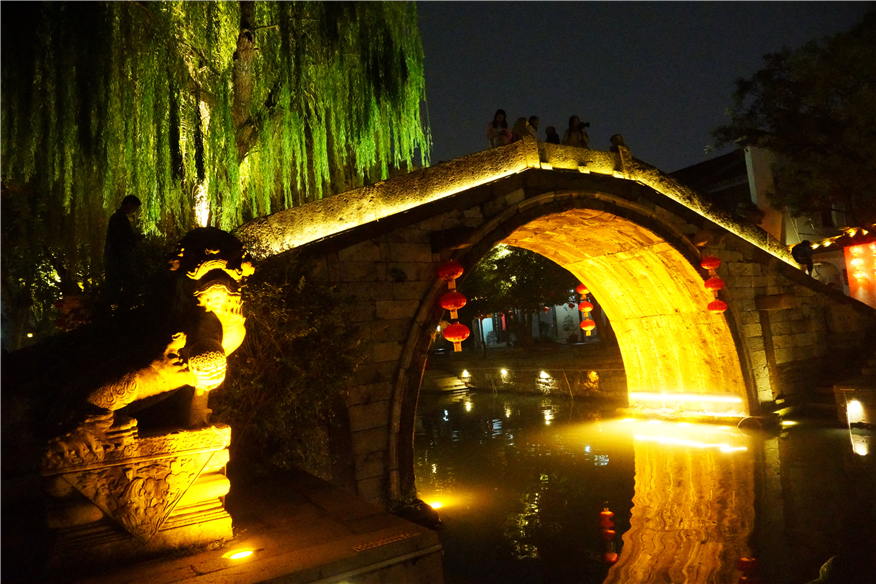 江南6大古镇的南浔拥有七千多年历史，一个湖州市不抵南浔半个镇