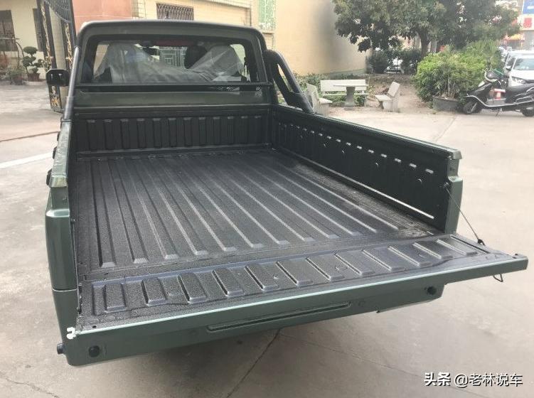 全新一代五菱征程四驱七座顶配版,五菱征程9座1.5排量动力够用吗