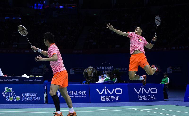 为什么打好高远球，就是半个高手，原因在这里，附加高远球要领！