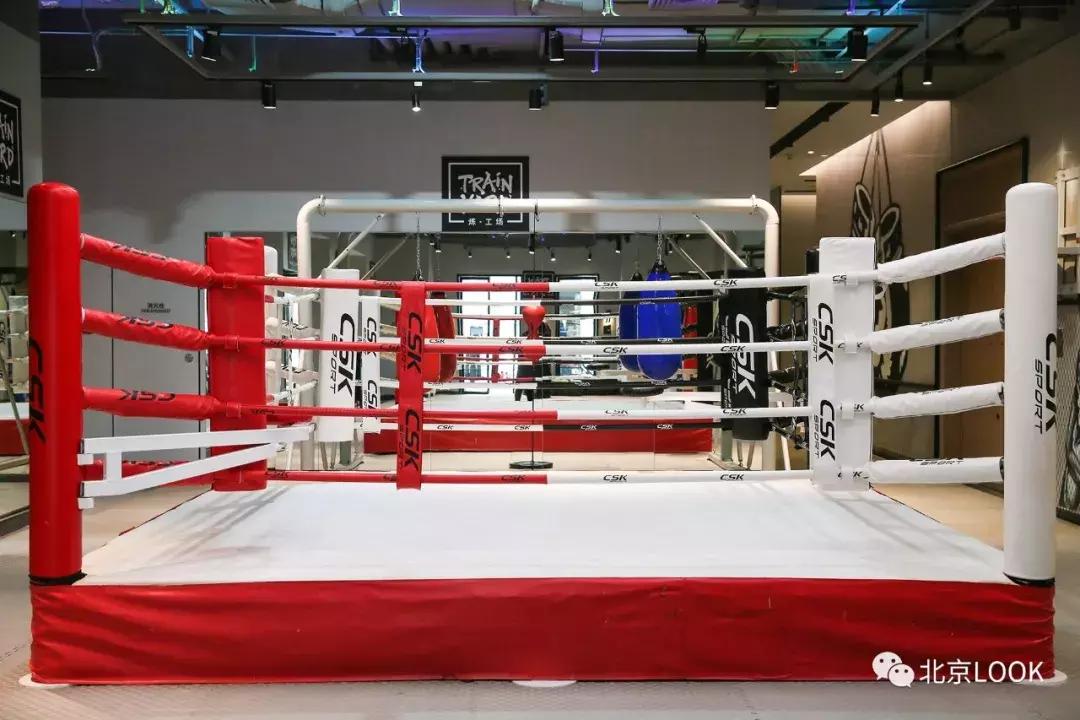 央视大楼对面网红餐厅,央视大楼隔壁酒店