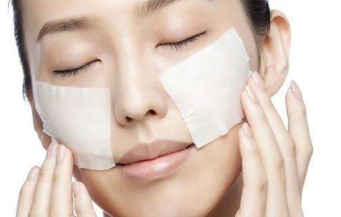 用护肤品过敏发红怎么快速退红,用护肤品过敏怎么快速解决呢