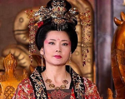 武则天为何怕韦后,武则天退位后怎么对付韦后的