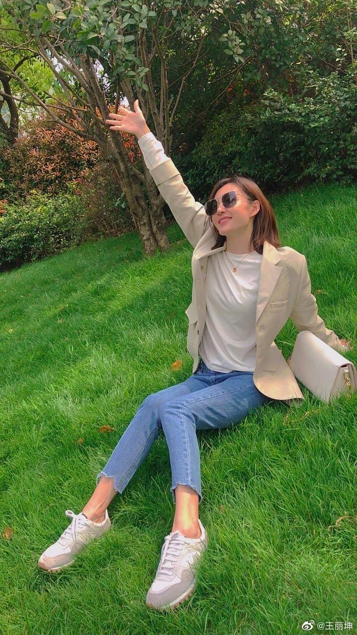 乘风破浪的姐姐组合第三次淘汰,乘风破浪的姐姐没上台之前的视频