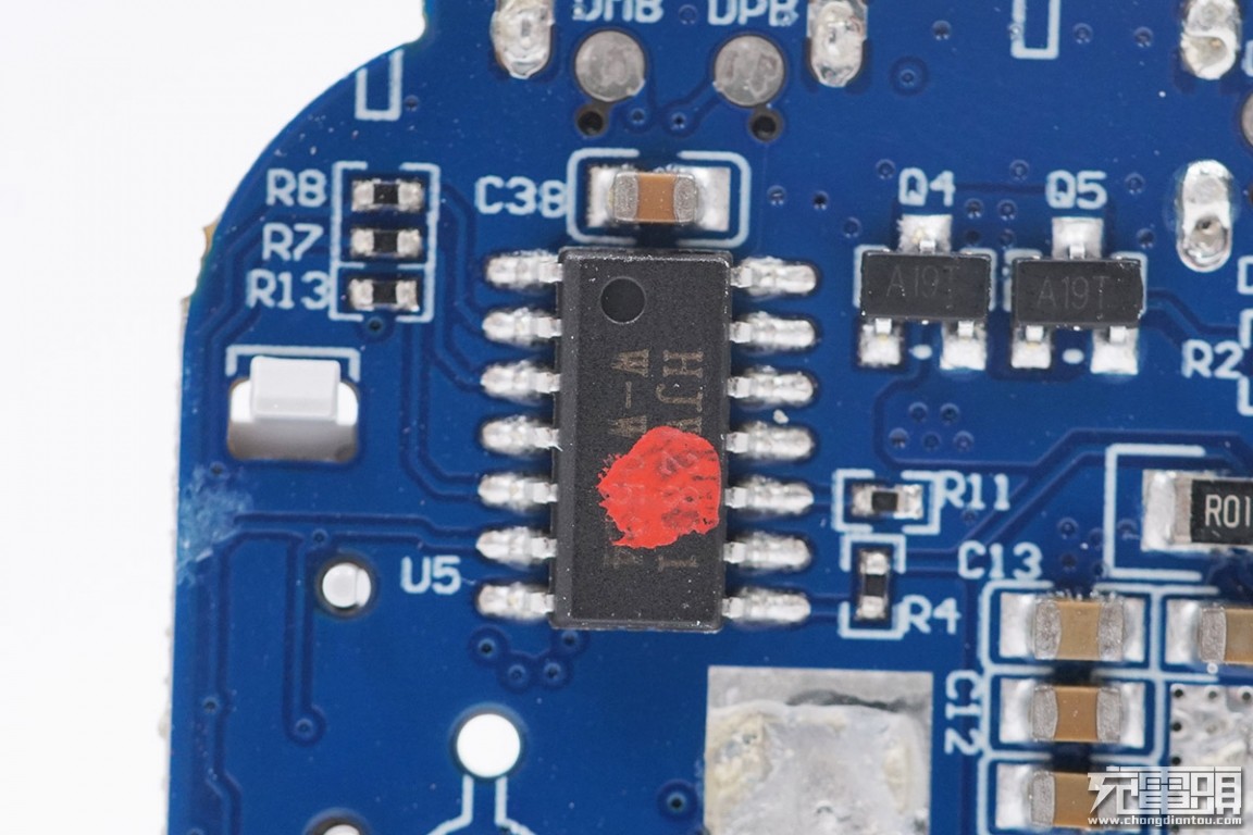 romoss罗马仕20000毫安拆解,罗马仕romoss移动电源