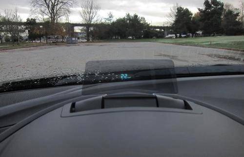 深蓝s7hud抬头显示是标配,宝马m4hud抬头显示是标配嘛