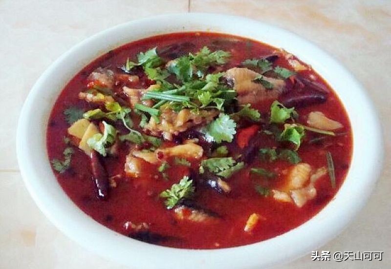 做水煮鱼用草鱼还是花鲢,做水煮鱼用草鱼好还是花鲢更好呢