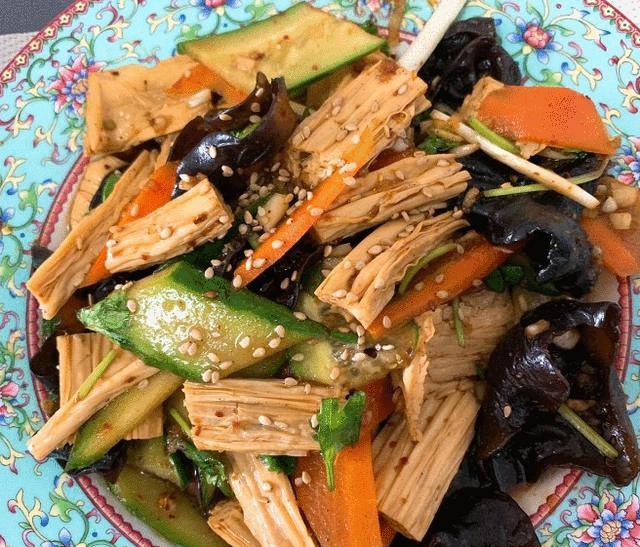 酸辣爽口凉拌菜汁的做法大全集,夏天凉拌菜爽口小凉菜适合孩子