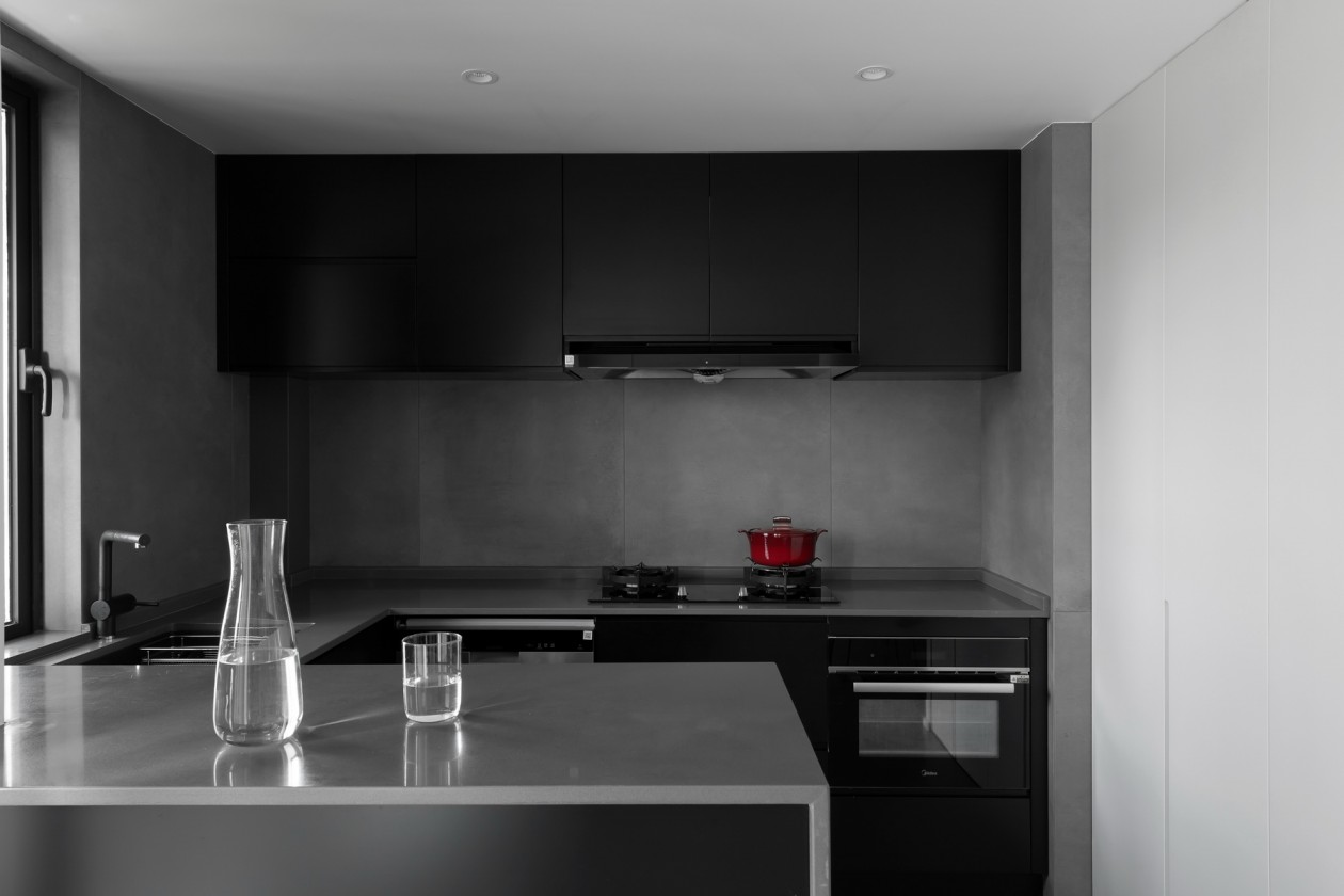 HOUSE无需刻意去做手法，我只是将本来心中所想的表达出来