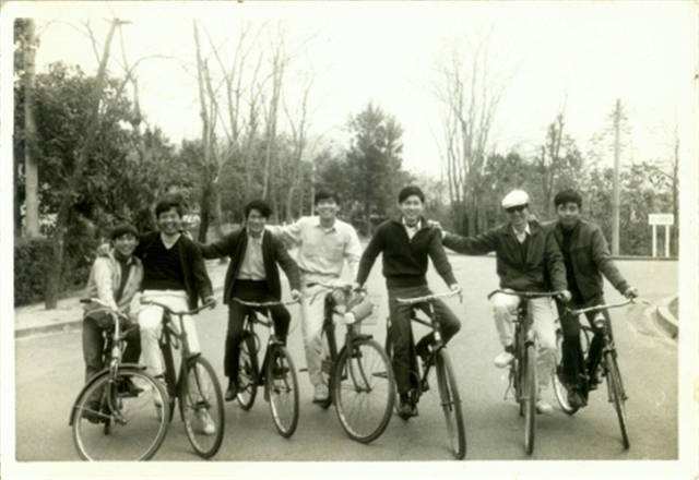 八十年代一辆自行车究竟值多少钱,中国八十年代有十多万的自行车吗