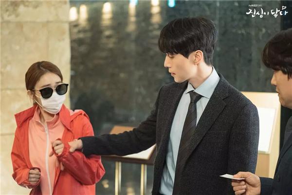 哪些超甜的韩国恋爱剧接吻,韩国rm朴叙俊和宋智孝接吻