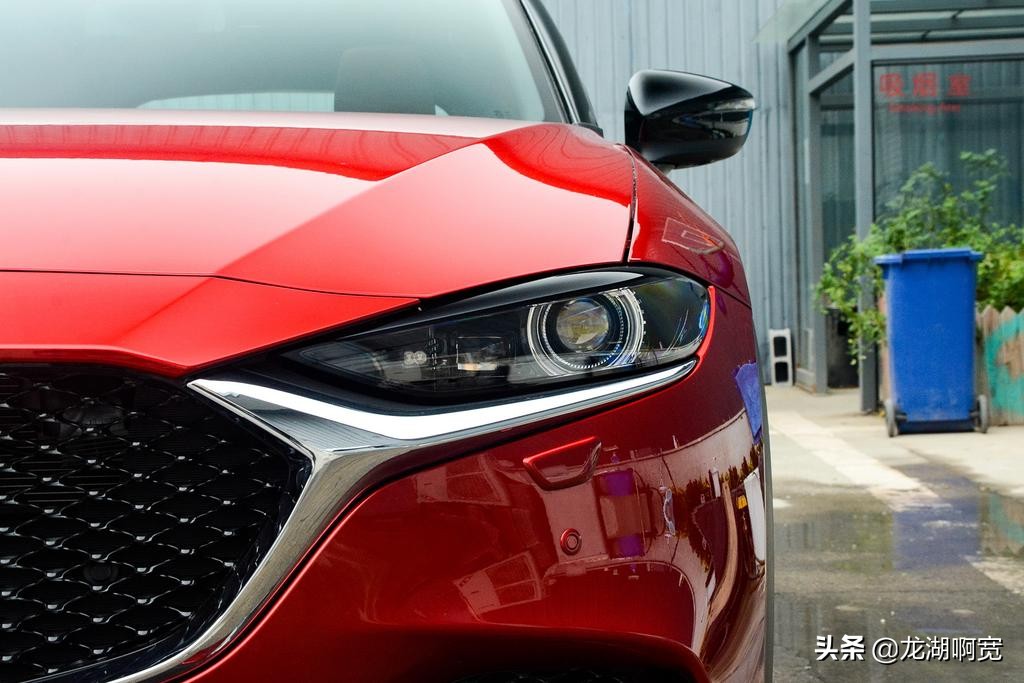 东瀛宝马！最美魂动红马自达CX4是最值得购买的平民买菜车吗