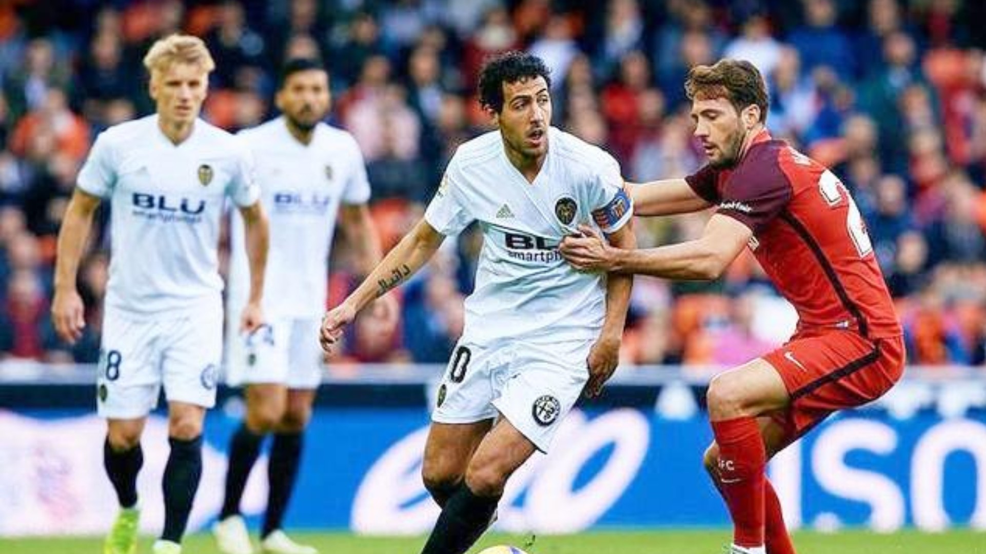 亚洲顶级足球球员,亚洲顶级球队