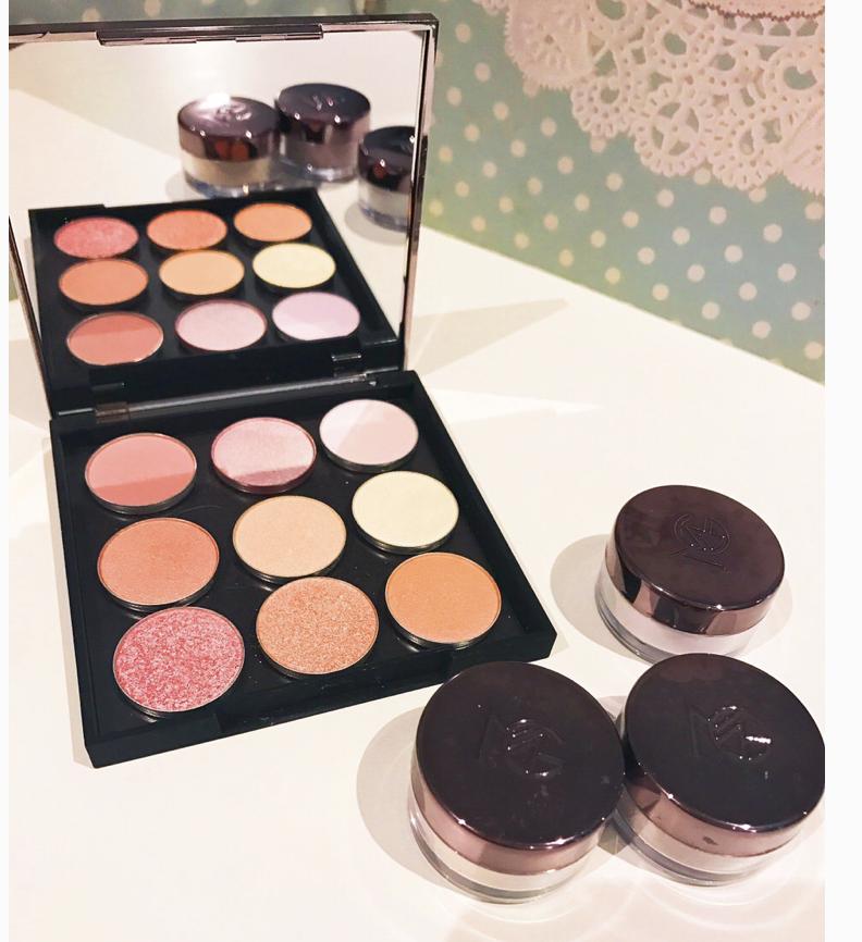 BOBBIBROWN单色眼影盘,碎闪intoyou单色眼影m01