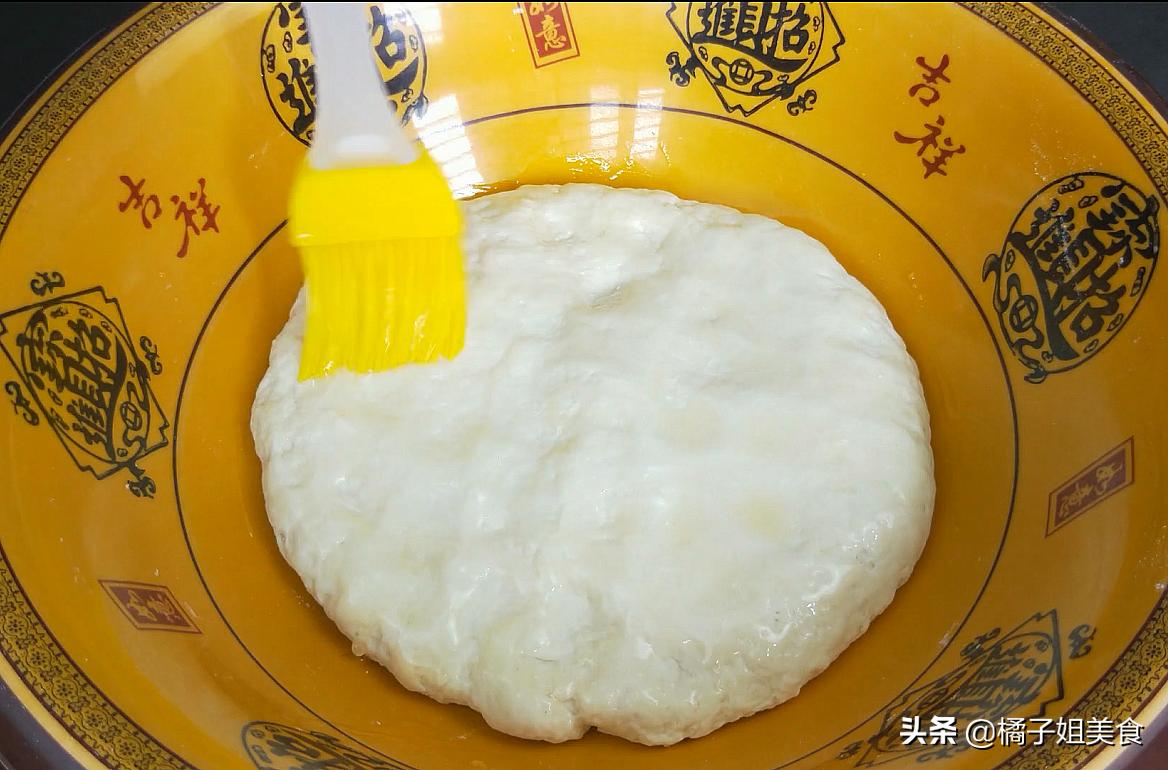 面粉的这个做法火了,连南方人都爱吃,做法详细讲解,3分钟学会