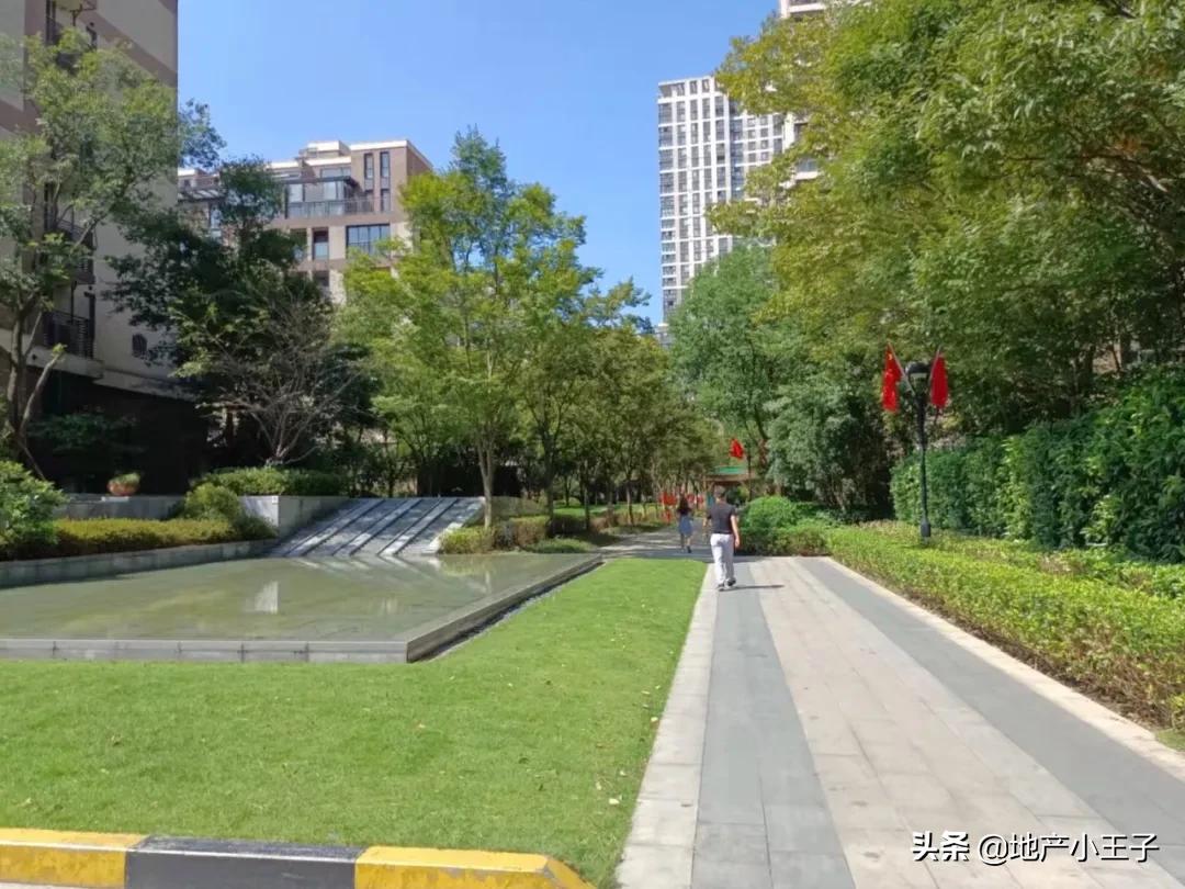 滨江浦沿二手房测评,杭州浦沿二手房新房倒挂吗