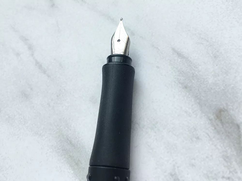 辉柏嘉灵思钢笔笔尖是几号,辉柏嘉灵思和如恩钢笔