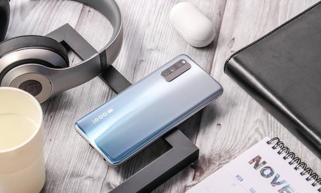 夏天来了你们的手机发热严重吗,iqoo手机如何快速降温