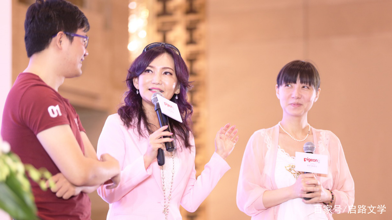 喜欢买衣服的女人才是最聪明的,喜欢买衣服的女孩推荐