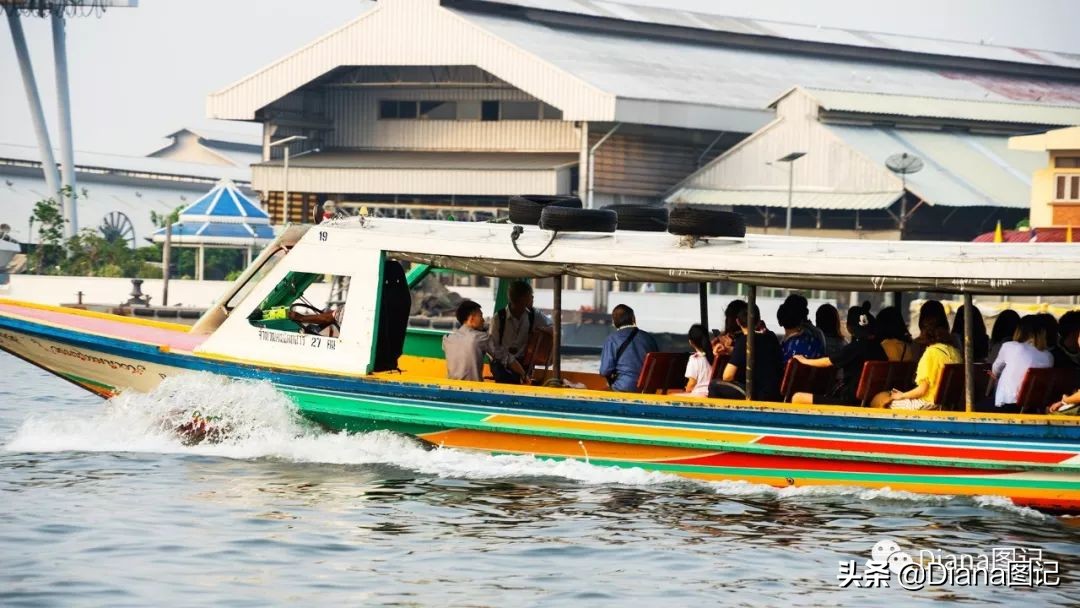 夜游泰国曼谷湄南河品美食赏表演,泰国旅游攻略必去景点夜市
