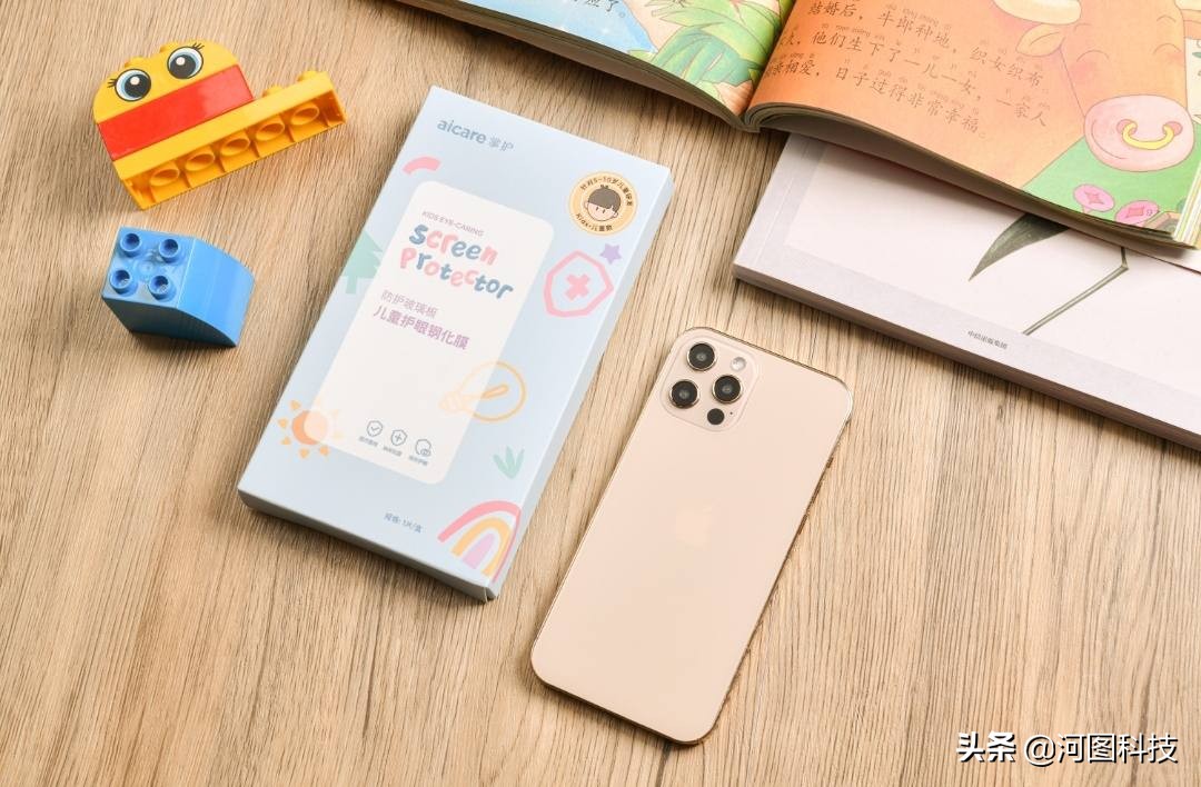 苹果手机贴怎样的钢化膜才算好膜,苹果手机贴钢化膜能起到防护作用