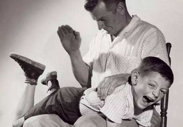 父母混合双打孩子犯法吗,爸妈混合双打女儿