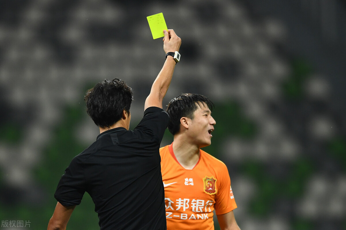 为保家卫国的战士送上新年祝福,为抗疫英雄送暖心祝福