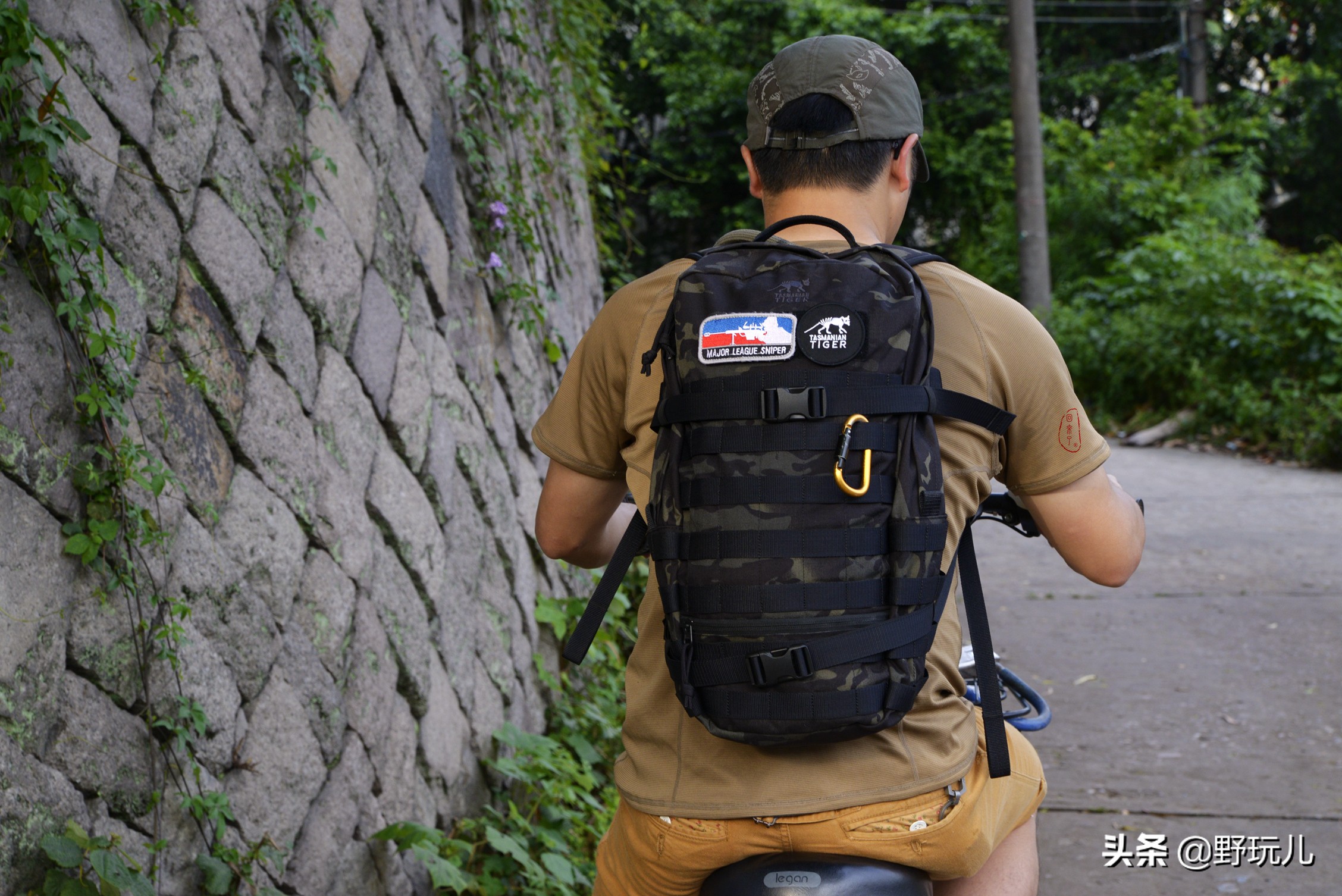 军事风格双肩包推荐,黑色军用双肩包