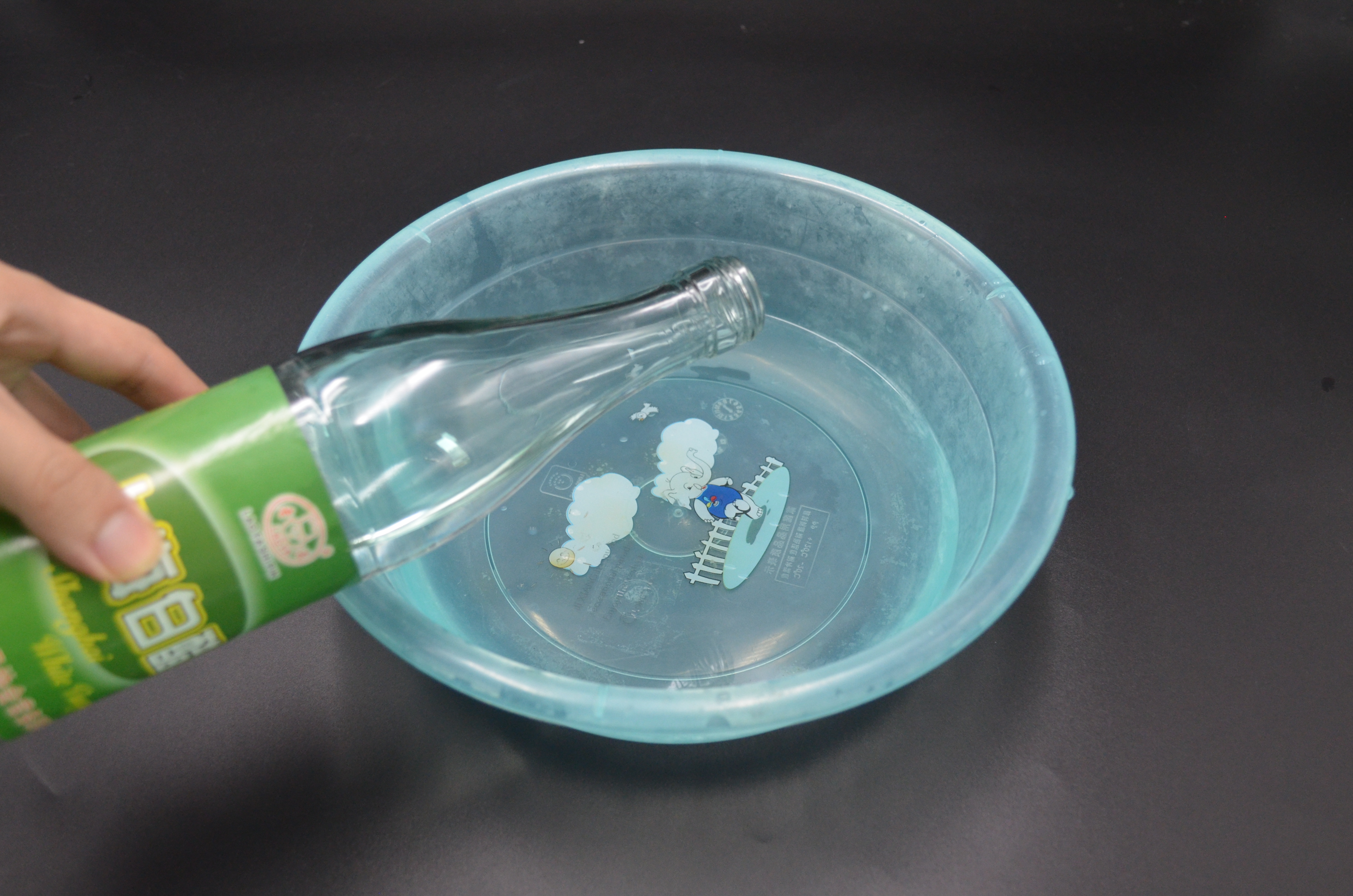 手粗糙怎么办教你一招就变好看,手部干燥怎么护理快速嫩白