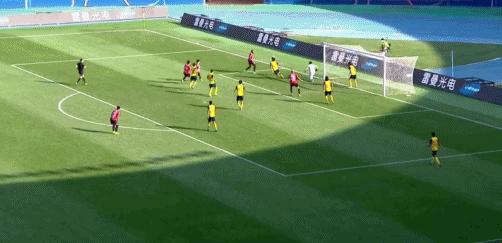 成都蓉城vs陕西长安竞技预测比分,成都蓉城主场赢球感受球迷的欢呼