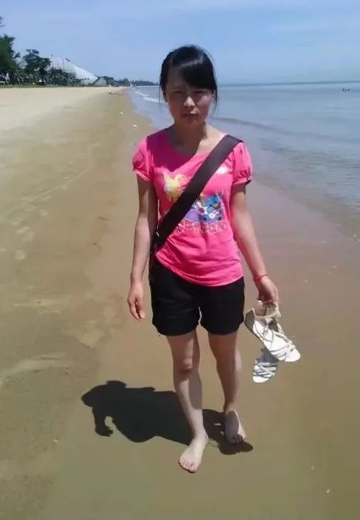 十年后农村女孩逆袭成为女总,一个农村姑娘的十年从乡村到城市