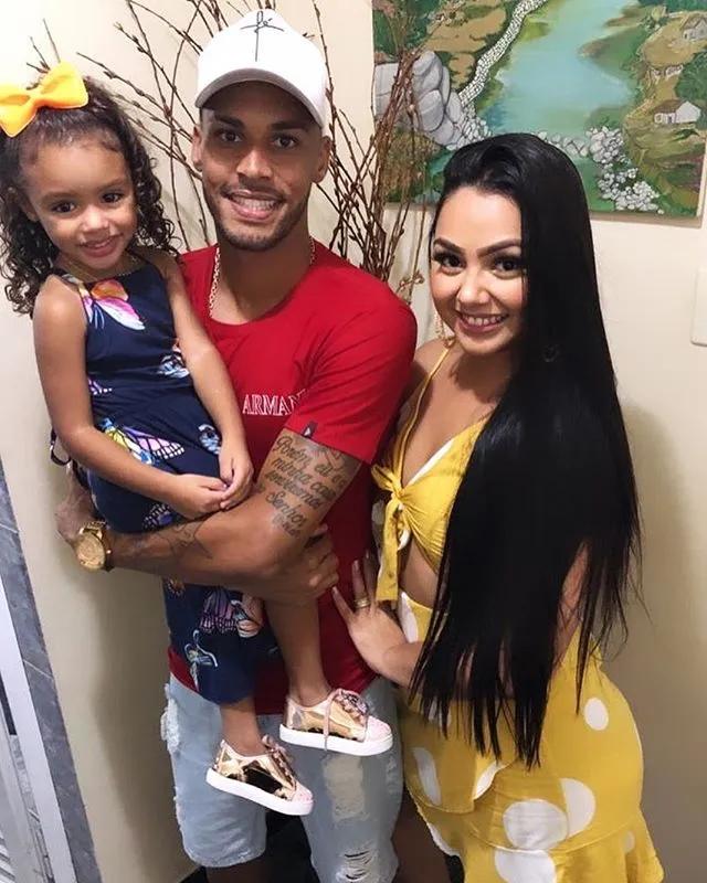 足球摆地摊,巴西球员街头足球沙滩足球