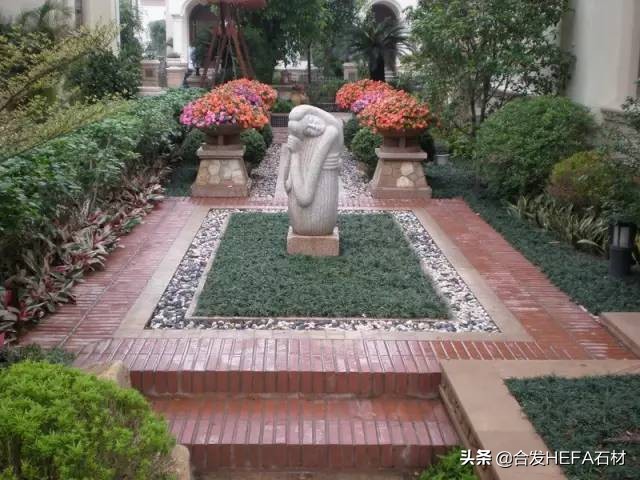 东莞庭院铺地红砂岩石材,芝麻灰石材庭院铺地效果