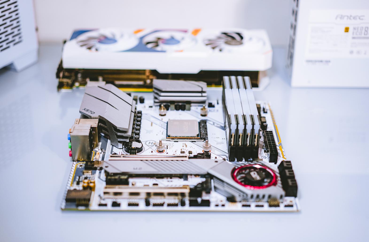 瀹囩灮鏆楅粦nox,瀹囩灮鐏潯