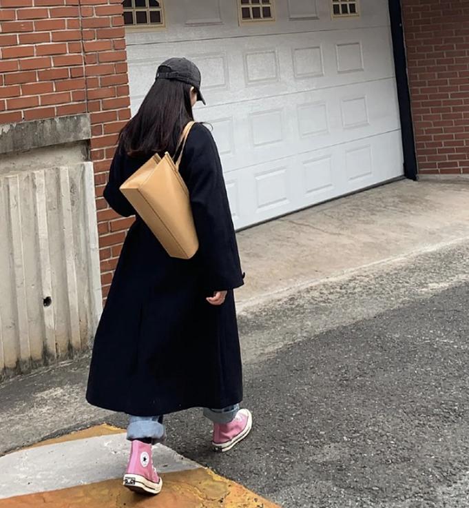 小白鞋来一双穿起来时尚又潮流,初春鞋子气质