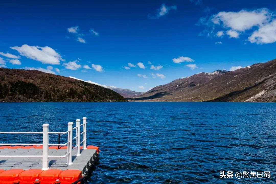 木格措旅游攻略,冬天木格措景区