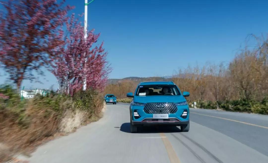 长安cs55plus和奇瑞瑞虎7,瑞虎7plus1.5t尊贵版试驾