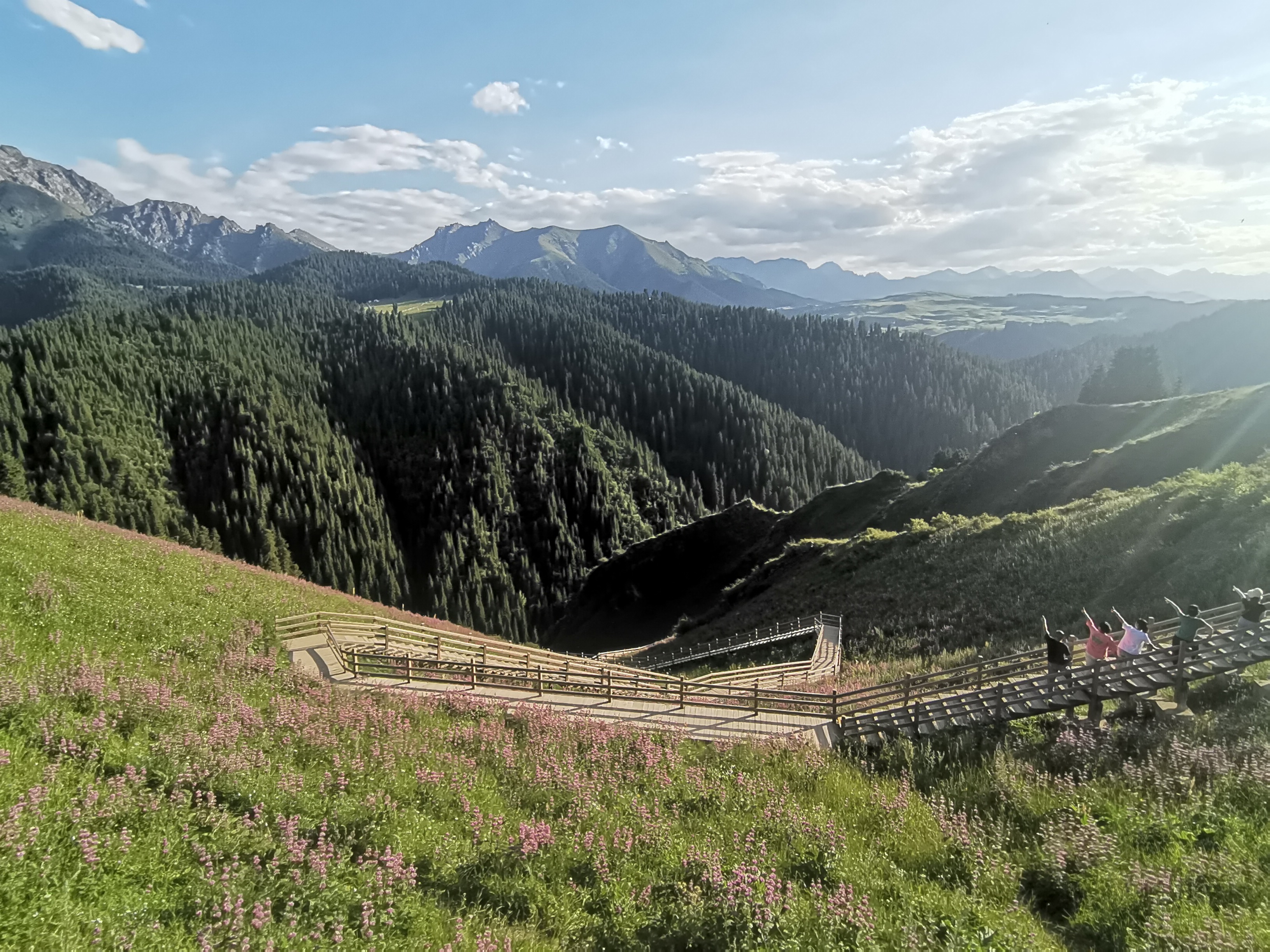 江布拉克自驾游攻略两天一夜,自驾一家三口四天三晚自由行攻略