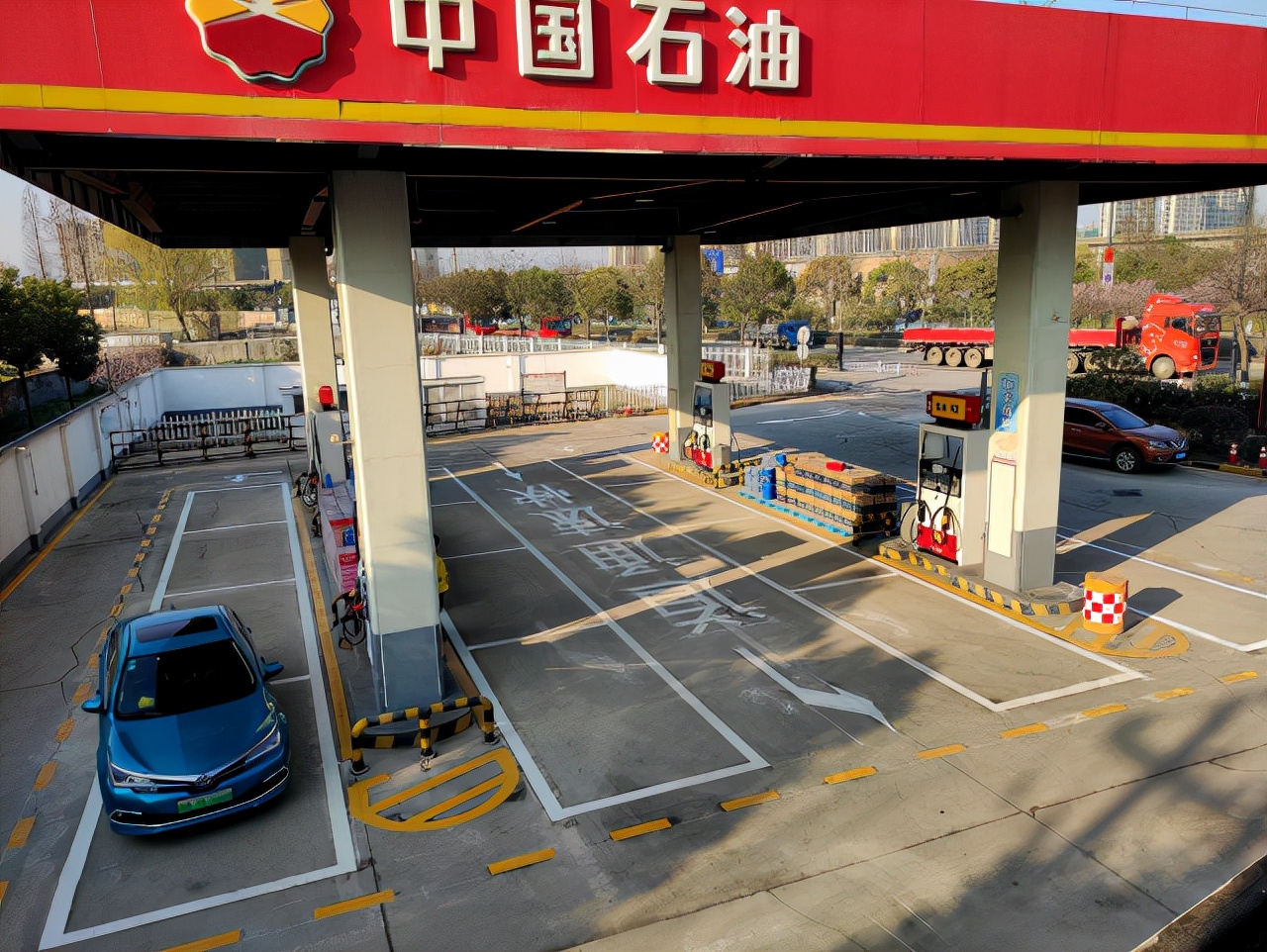 重奖考学，四年出了3位清北生！杭州这个村建起“才富共盈”生态圈