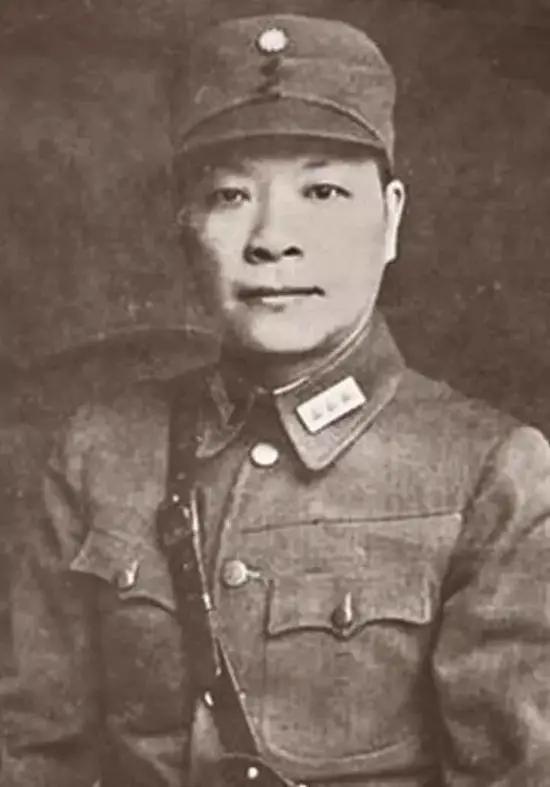 《潜伏》原型，45年后终回大陆