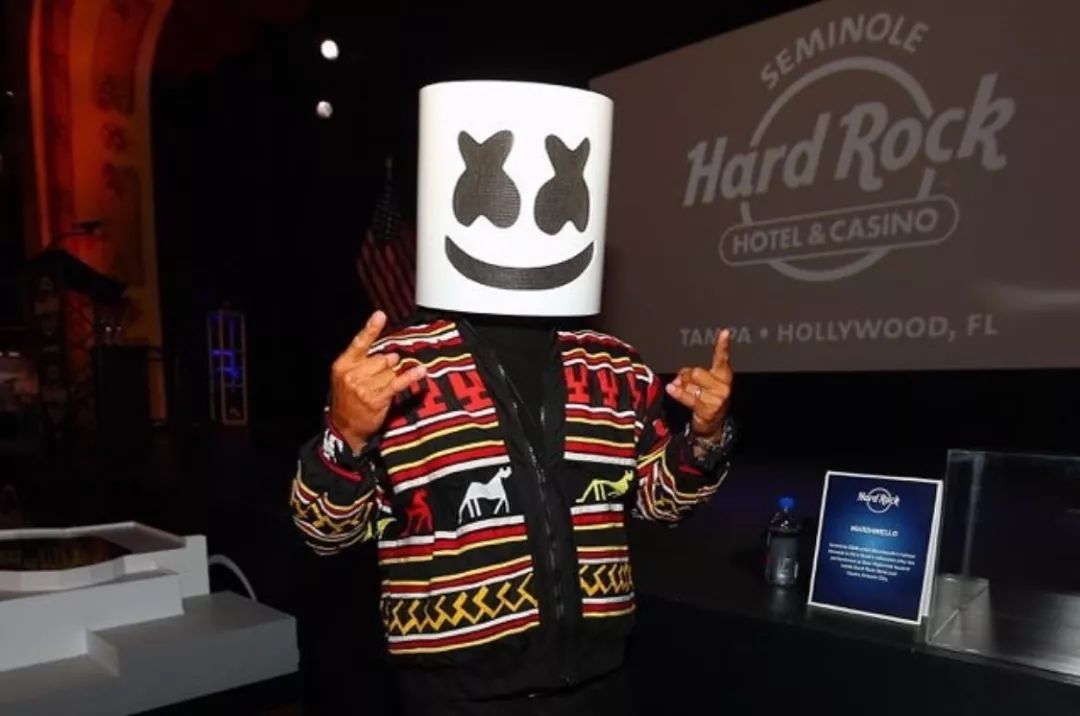 美国吉他主题酒店,全球最大吉他酒店