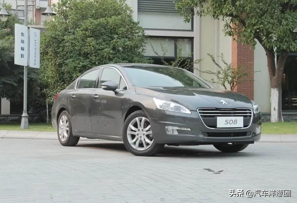 20年底盘冠军,保时捷都打不过它,如今月销236台,已活成限量版