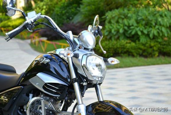 2022新款豪爵铃木多少钱,豪爵铃木tr300巡航太子落地价