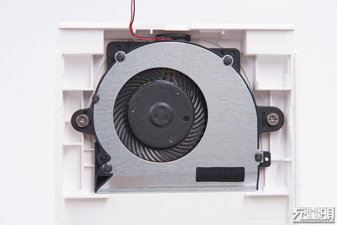 小米升降式无线充和80w无线充对比,小米20瓦无线充拆解