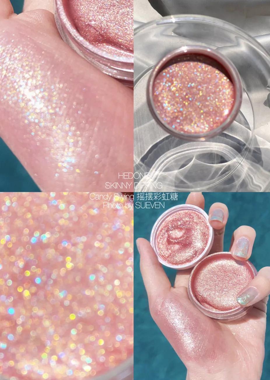 佟丽娅将任春晚主持，却被质疑稳输董卿？但在妆容上她确实赢了..