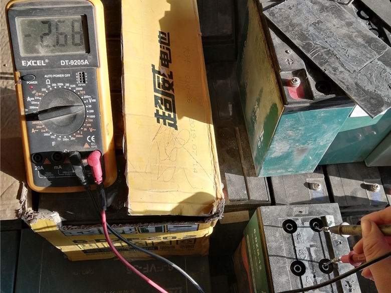 电瓶修复电压能修上去吗,修复电瓶要反复充电放电吗