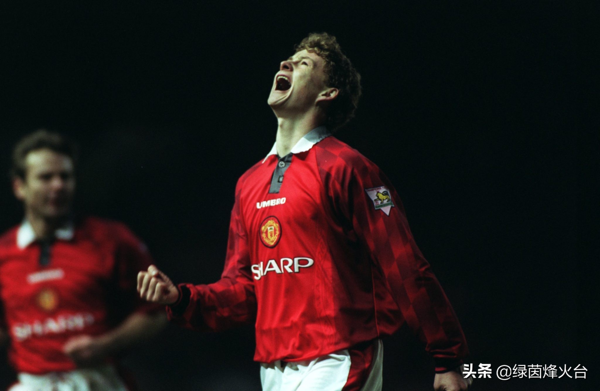 诺伊尔开启门将新时代,诺伊尔获得几次最佳门将