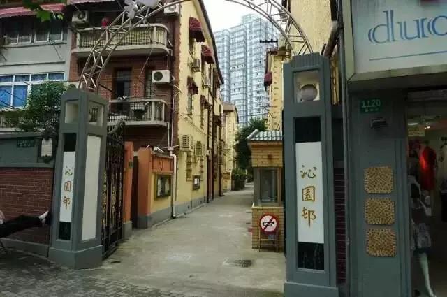 上海地铁沿线景点一日游,上海地铁11号线上海赛车场站