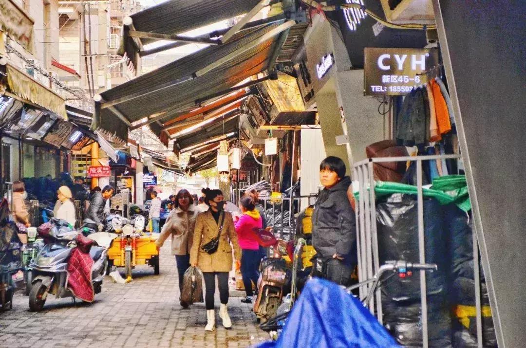 400万存款在苏州算什么水平,一家三口存款600万属于什么家庭呢