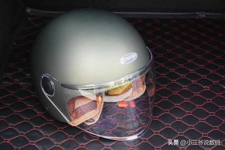 smart4u城市智能头盔测评,smart4u头盔和小牛头盔哪个好