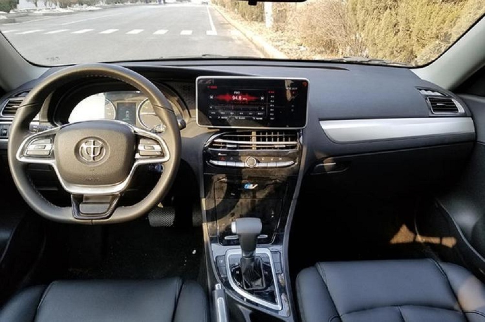 中华汽车e5,不思进取的国产汽车